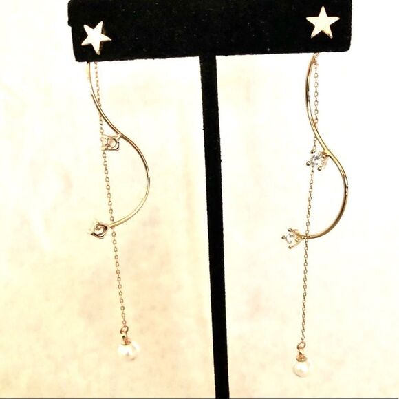 Shooting Star Dangle Earring w/ Faux Pearls - Picture 1 of 4